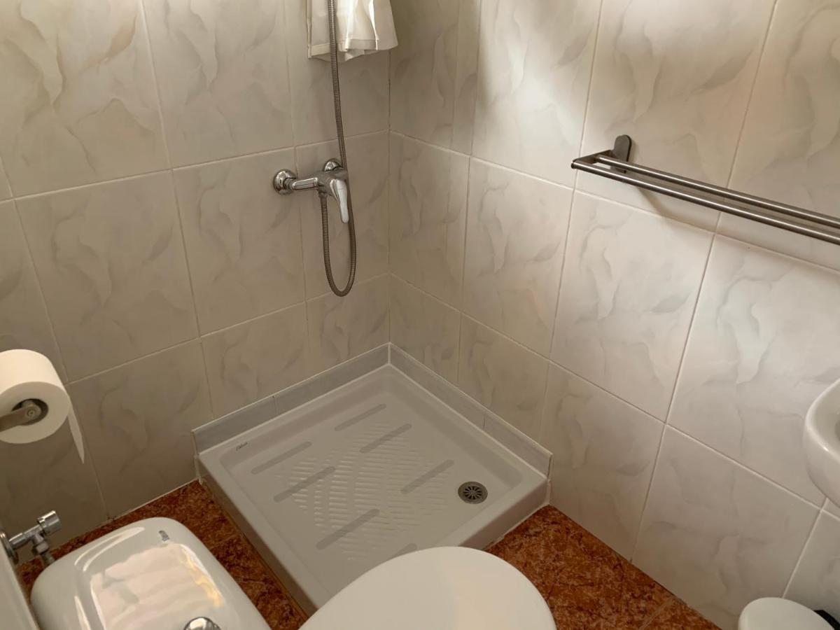 דירות ארונה Casa Isa מראה חיצוני תמונה